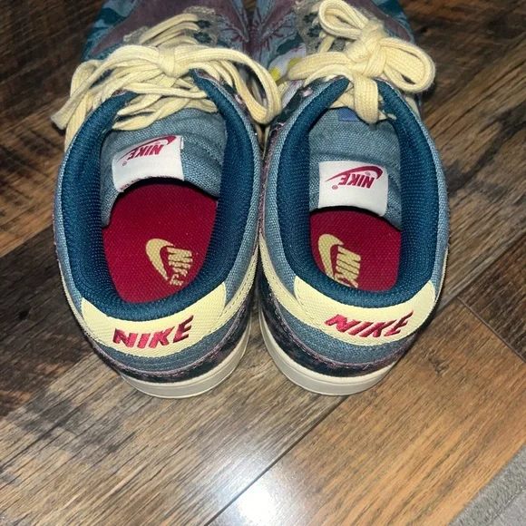 Nike Dunk Low "Community Garden" sneakers - Picture 3 of 5